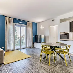 San Siro Con Garage Privato , Milano Italia