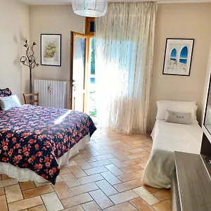 Casa Isabelle , Canneto (Florence) Italia